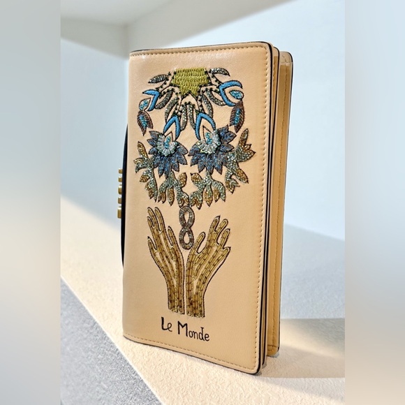 Dior Beige Leather Embroidered Le Monde Tarot Clutch Limited Edition - Picture 5 of 17